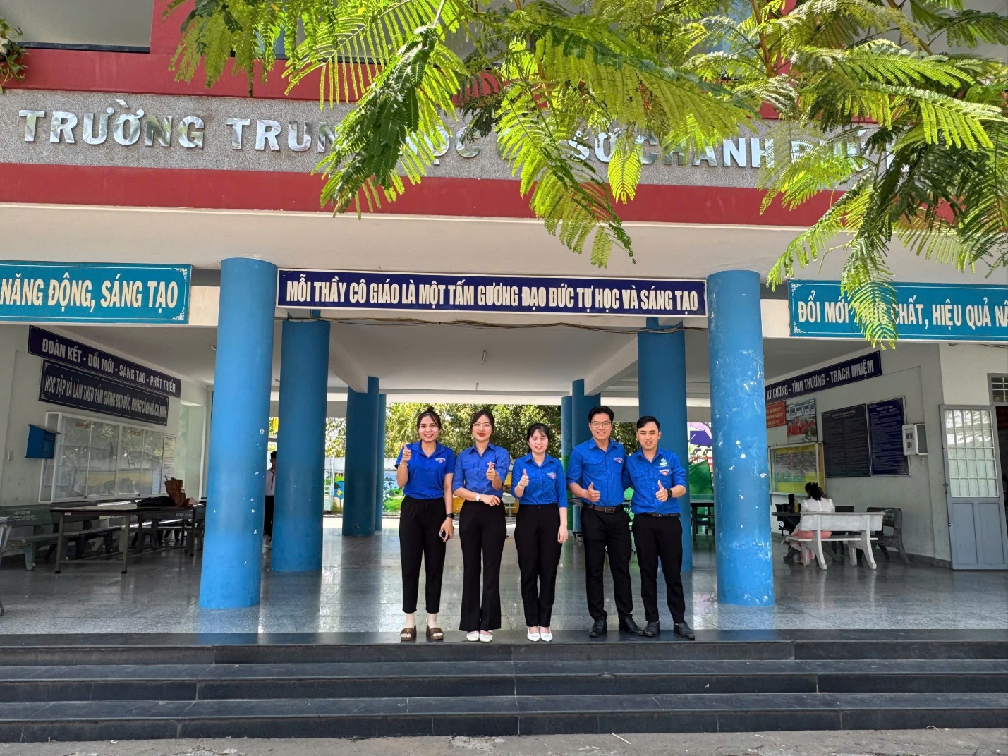 HƯỞNG ỨNG TUẦN LỄ ÁO ĐOÀN THANH NIÊN